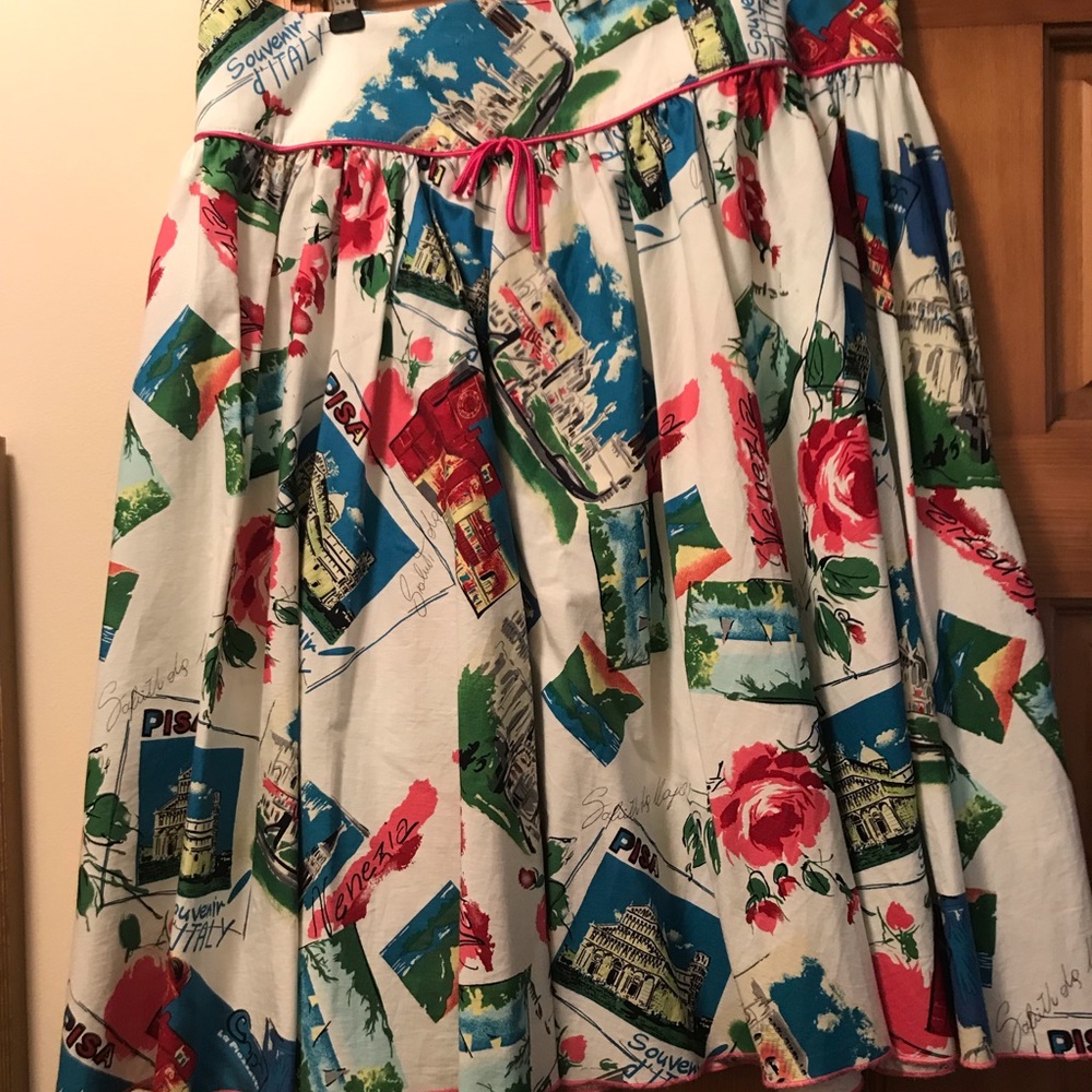 ABS travel skirt